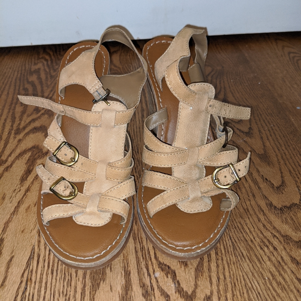 Heeled sandals